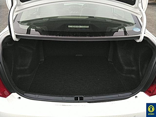 TOYOTA COROLLA AXIO 2016