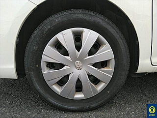 TOYOTA COROLLA AXIO 2016