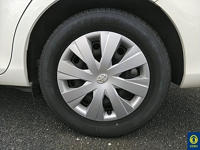 TOYOTA COROLLA AXIO 2016