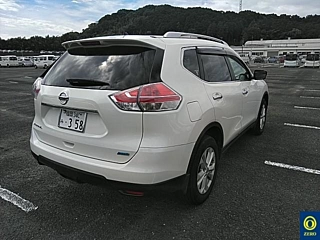 NISSAN X-TRAIL 2015