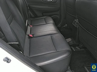NISSAN X-TRAIL 2015