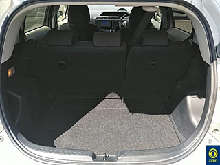 TOYOTA AQUA 2012