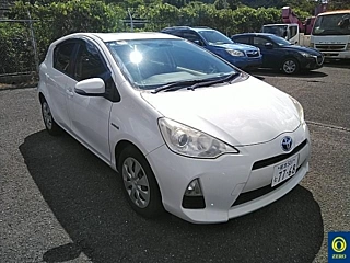 TOYOTA AQUA 2012