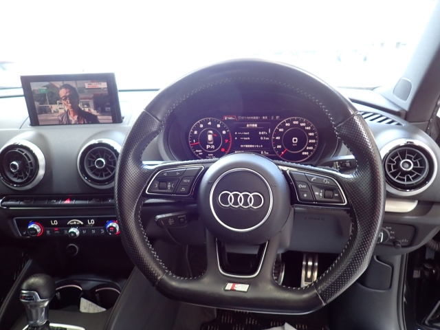 AUDI A3 2017