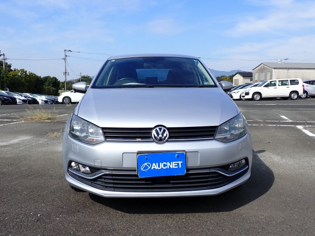 VOLKSWAGEN POLO 2017