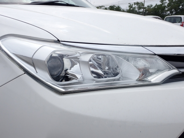 TOYOTA COROLLA FIELDER 2019