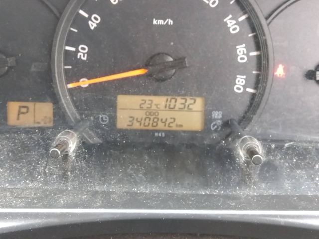 TOYOTA HIACE VAN 2017