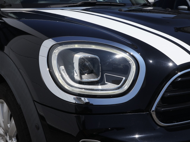 BMW MINI 2021