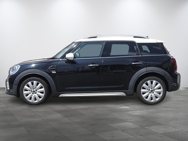 BMW MINI 2021