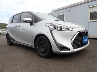 TOYOTA SIENTA 2019