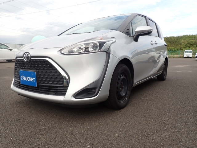 TOYOTA SIENTA 2019