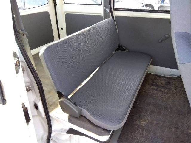 MITSUBISHI MINICAB VAN 2013