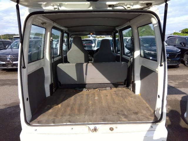 MITSUBISHI MINICAB VAN 2013