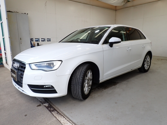 AUDI A3 2016