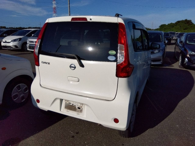 NISSAN DAYZ 2018