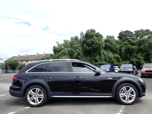 AUDI A4 2020