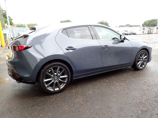 MAZDA MAZDA3 2023
