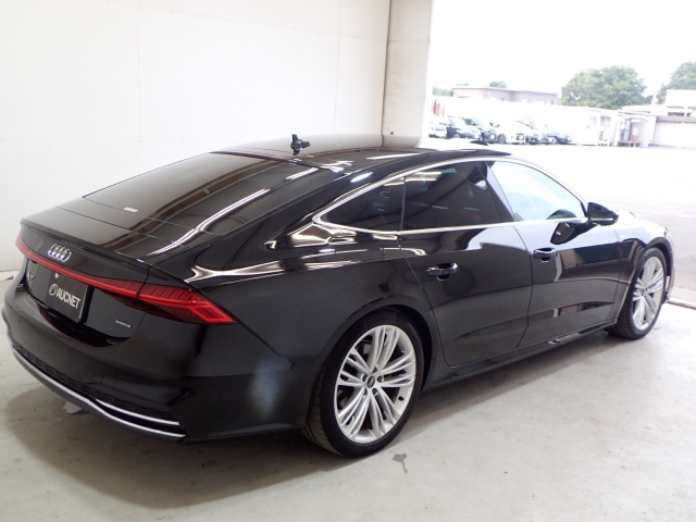 AUDI A7 2021