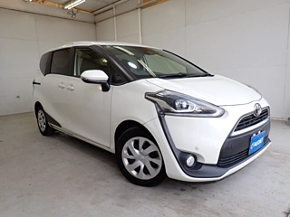 TOYOTA SIENTA 2018