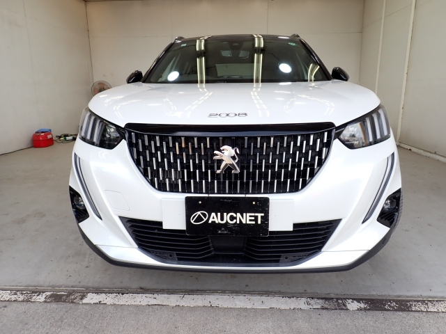 PEUGEOT 2008 2021
