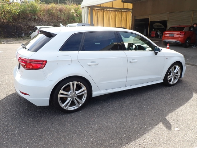 AUDI A3 2017