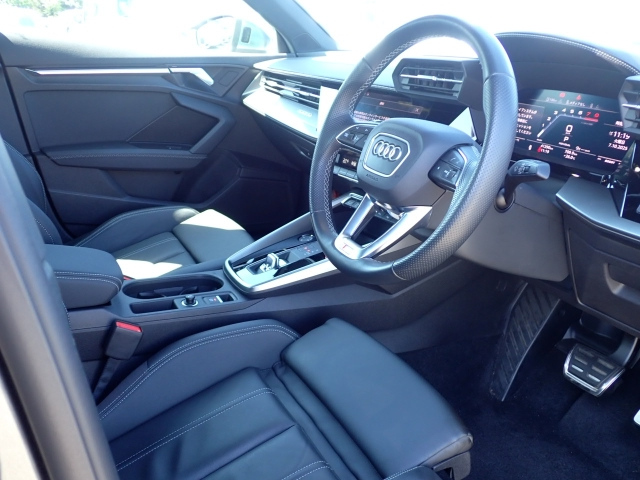AUDI S3 2021
