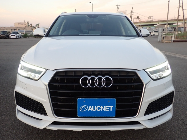 AUDI Q3 2018