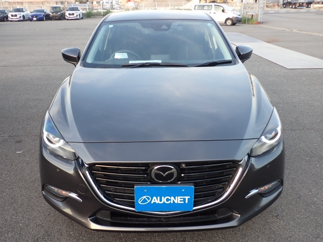 MAZDA AXELA 2018