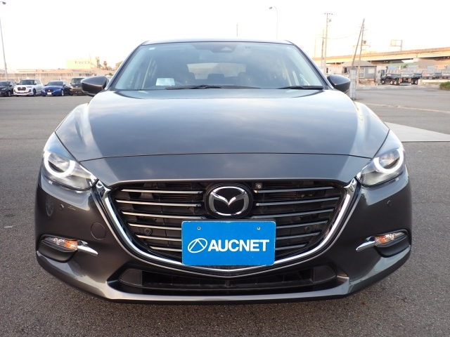 MAZDA AXELA 2018