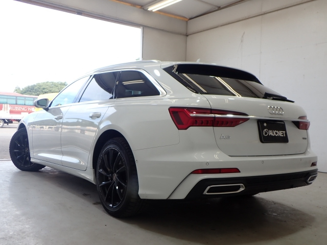 AUDI A6 2019