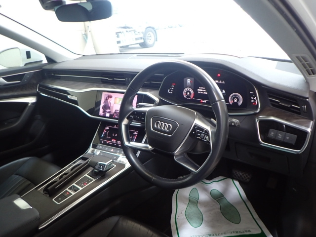 AUDI A6 2019