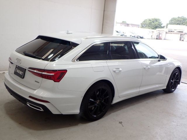 AUDI A6 2019