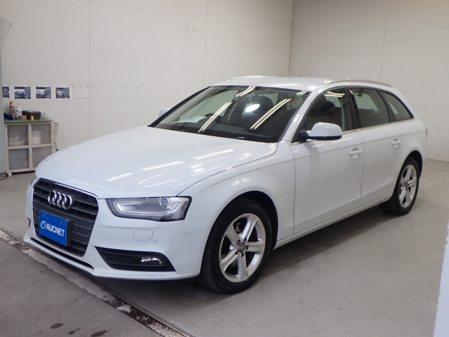 AUDI A4 2014