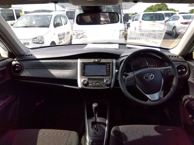 TOYOTA COROLLA FIELDER 2019