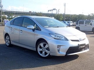 TOYOTA PRIUS 2013