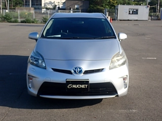 TOYOTA PRIUS 2013