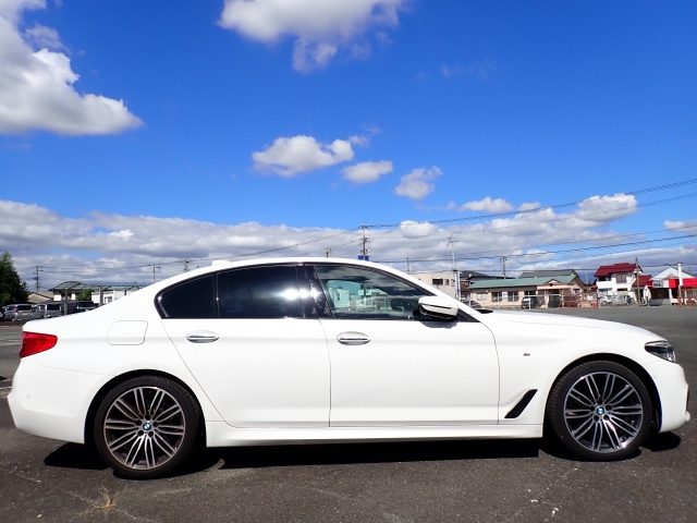 BMW 5 SERIES 2018