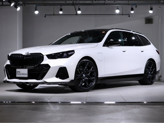 BMW i5 2024