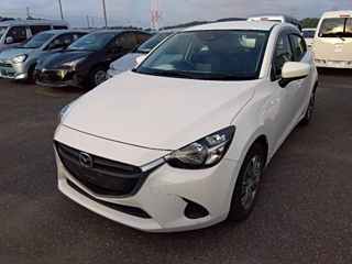 MAZDA DEMIO 2018