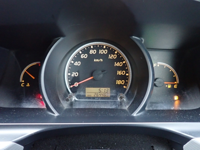 TOYOTA HIACE VAN 2008