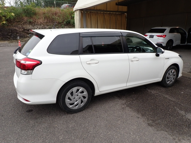 TOYOTA COROLLA FIELDER 2020
