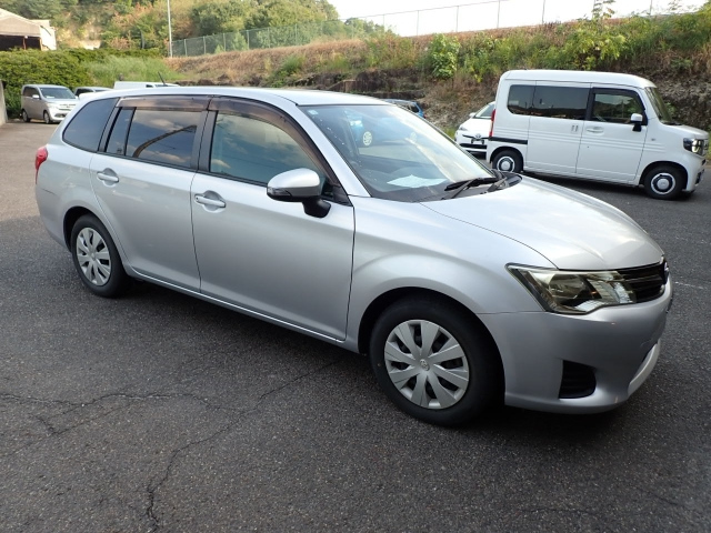 TOYOTA COROLLA FIELDER 2014