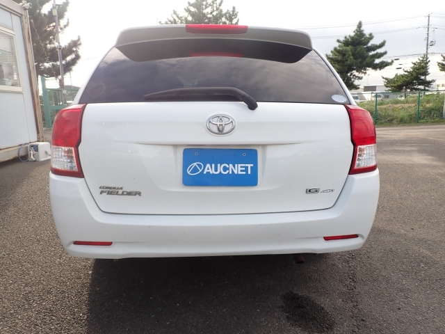 TOYOTA COROLLA FIELDER 2012