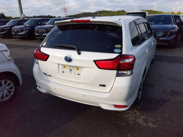 TOYOTA COROLLA FIELDER 2020
