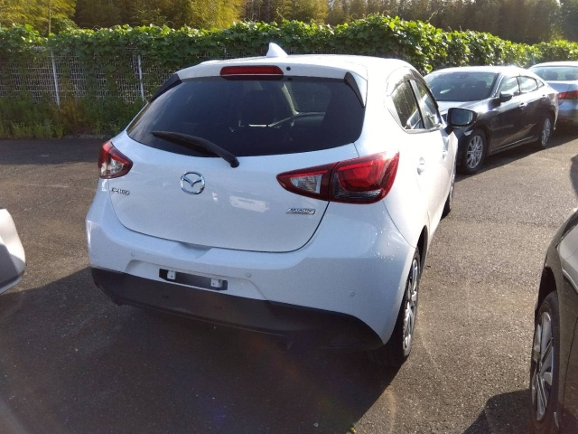 MAZDA DEMIO 2019