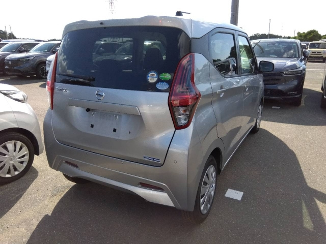 NISSAN DAYZ 2020
