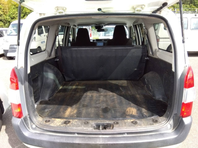TOYOTA PROBOX 2019