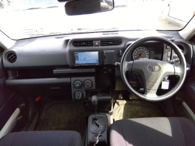 TOYOTA PROBOX 2019