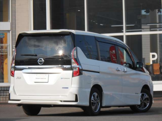 NISSAN SERENA 2023