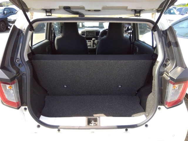 DAIHATSU MIRA E S 2019